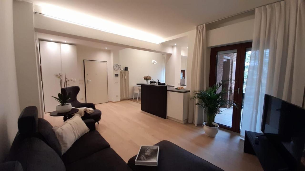 L'Appartamento Sul Corso Alba (Piedmont) Exterior foto